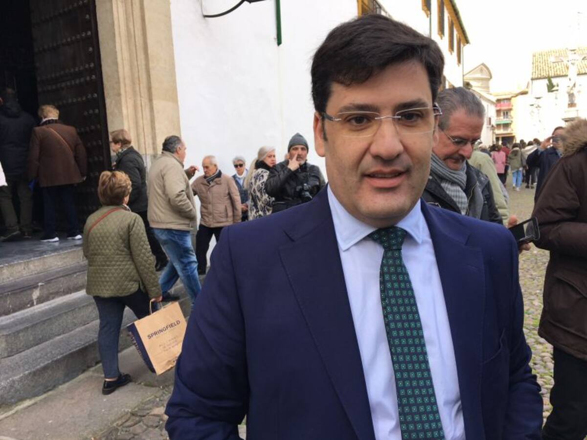 Jesús León: "El martes o miércoles tendremos nuevo entrenador"