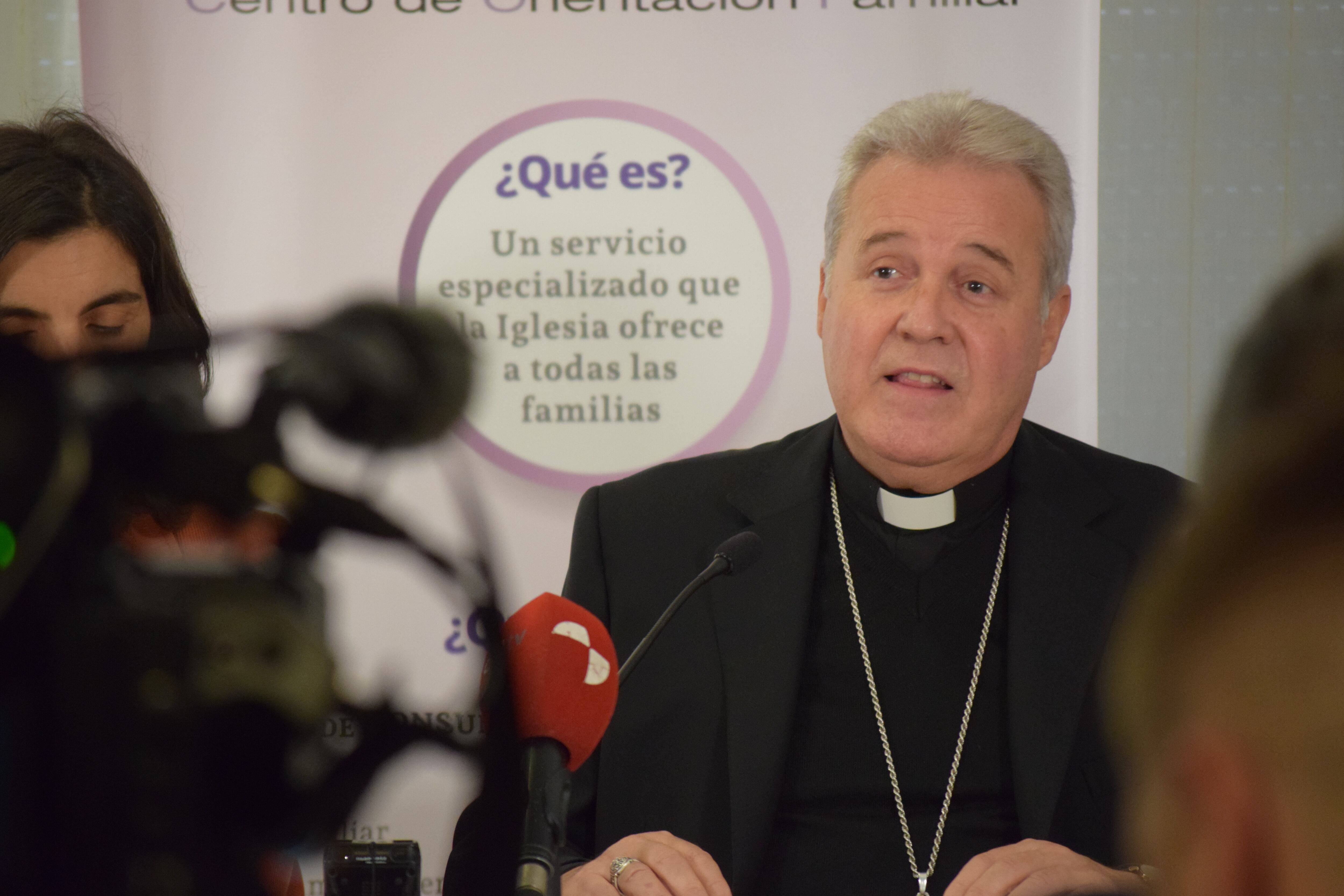 El arzobispo de Burgos, Mario Iceta, asegura no tener novedades sobre las monjas cismáticas de Belorado