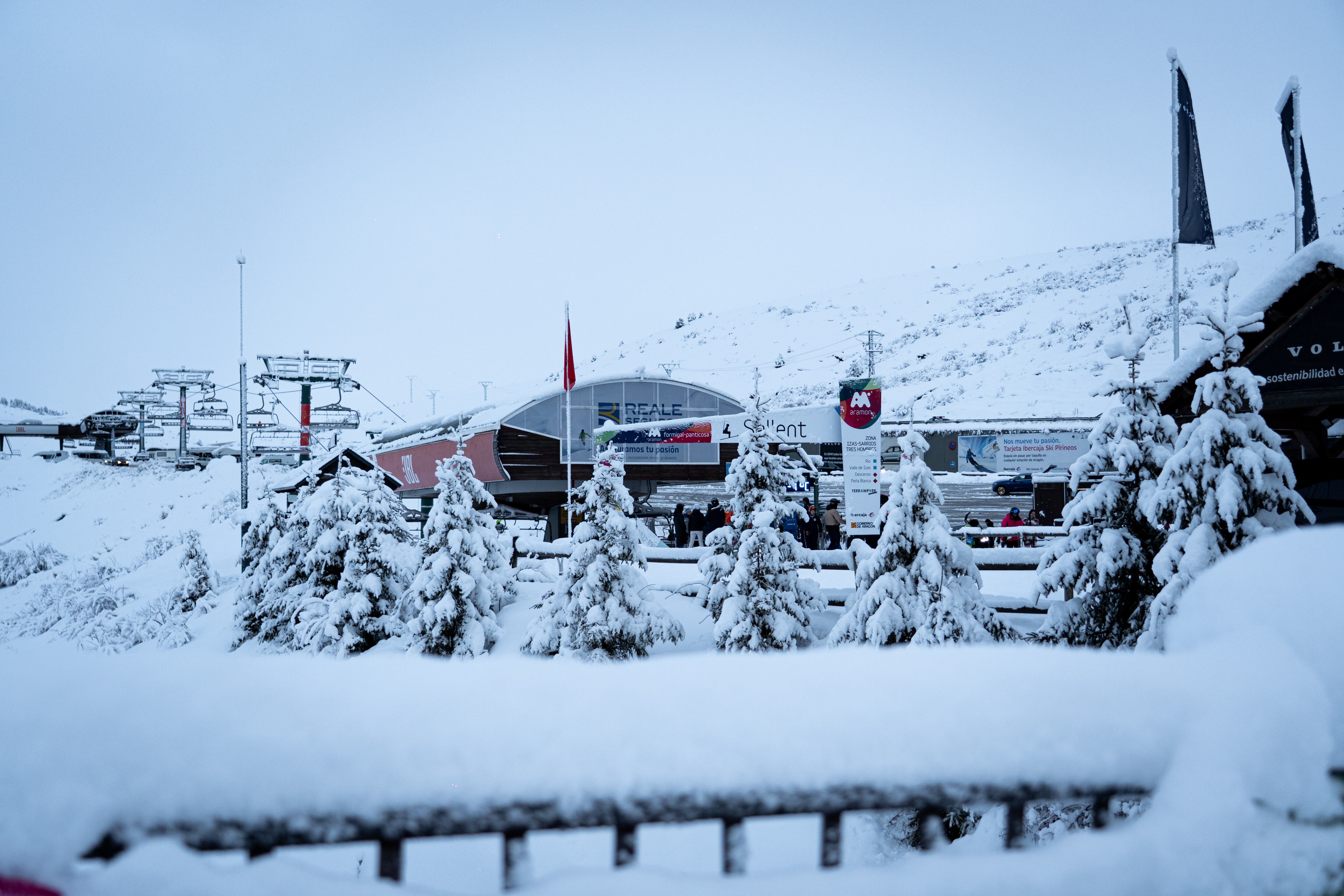 Nieve reciente en las estaciones de esquí