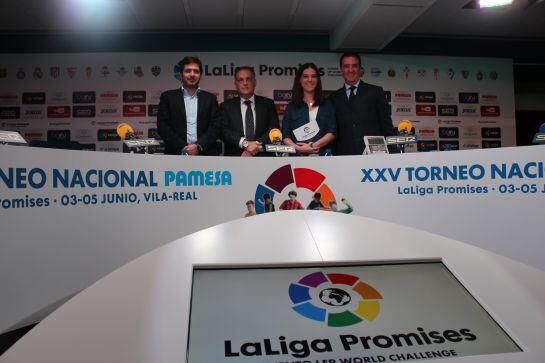 Fernando Roig, Javier Tebas, Laura Martínez y José Ramón de la Morena, en la presentación del XXV Torneo Nacional Pamesa LaLiga Promises.