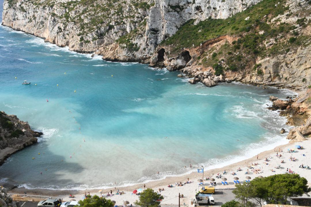 Control de aforos en las playas de Xàbia.