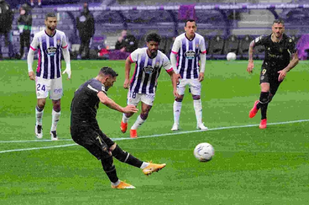 Lucas Pérez falló un penalti.