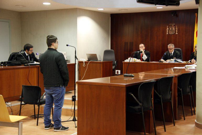 Condemnen a dos anys de presó el jove acusat d&#039;abusar sexualment d&#039;una nena de 12 anys a Balaguer