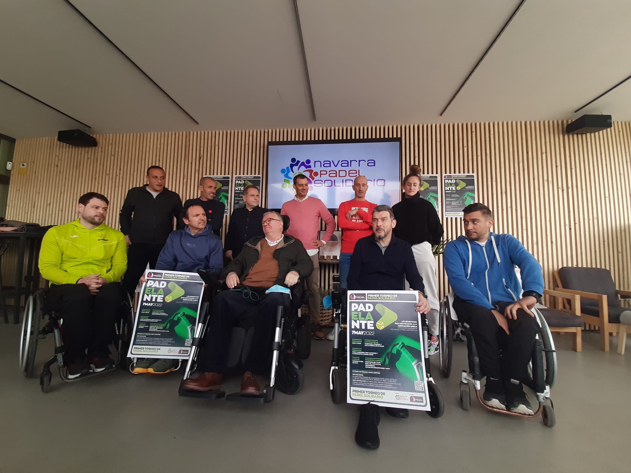 Referentes del deporte navarro en la presentación de PadELAnte