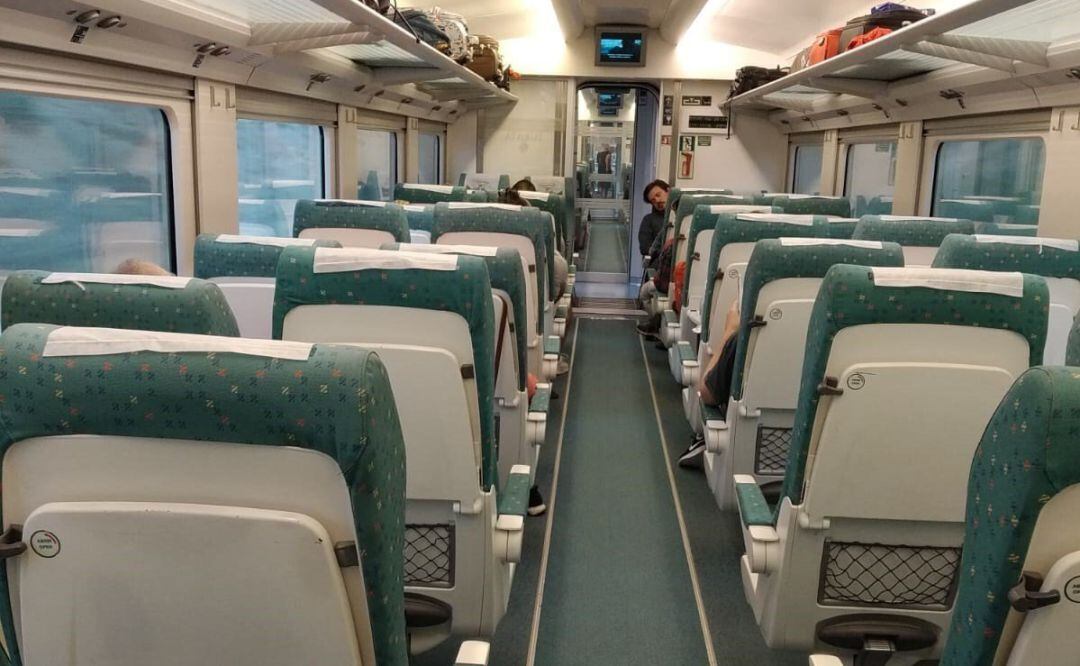 Interior de un Alvia de Renfe  
 