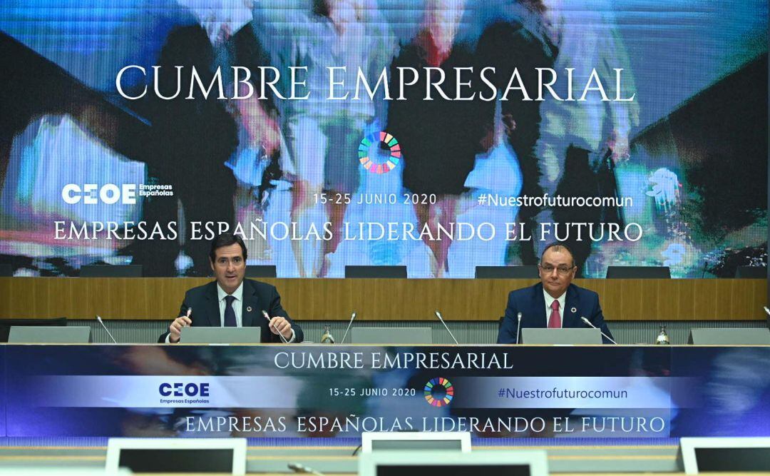 Salvador Navarro ha intervenido en la cumbre empresaral de la CEOE