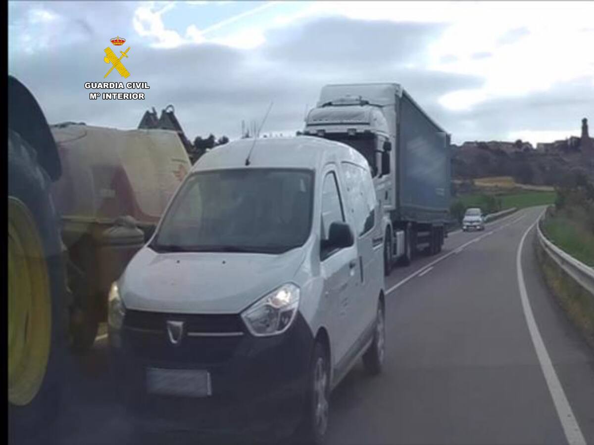 La Guardia Civil de Huesca investiga a una persona por un delito de conducción temeraria en Ilche