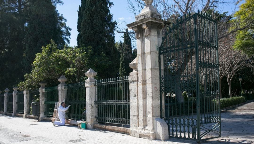 Puerta de los Jardines de Viveros