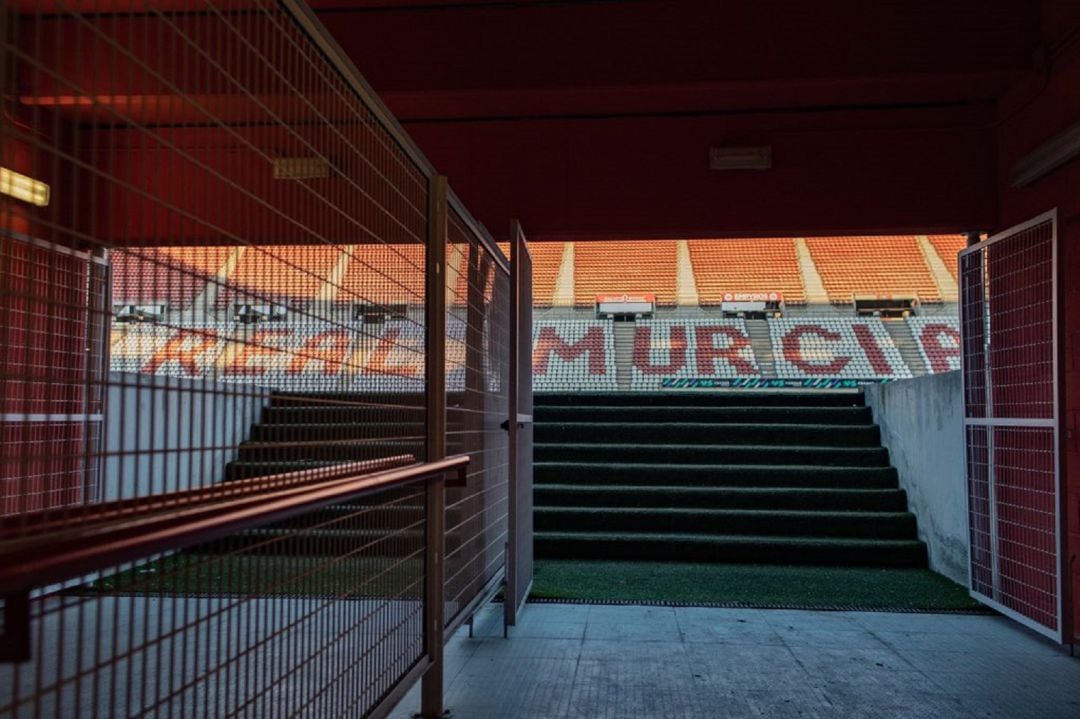 Imagen del Estadio Enrique Roca de Murcia