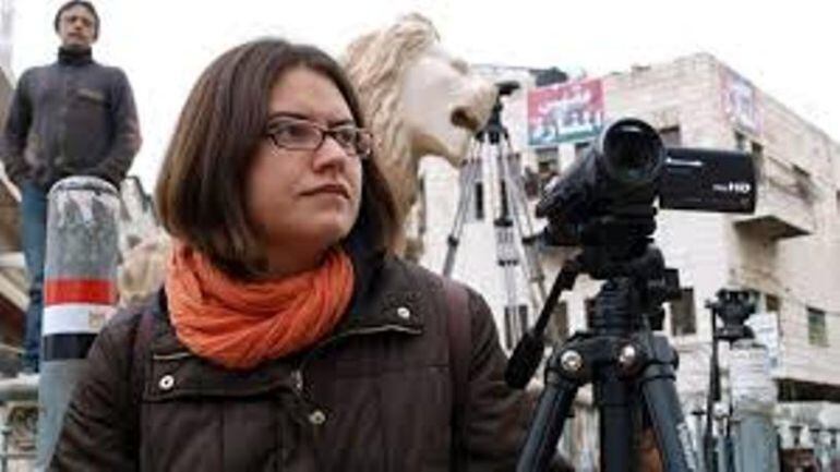 La periodista sevillana Carmen Rengel, que ha visto como la Asociación de Periodistas de Sevilla la ha distinguido por su papel como comunicadora de todo lo que está pasando en Oriente Próximo.  