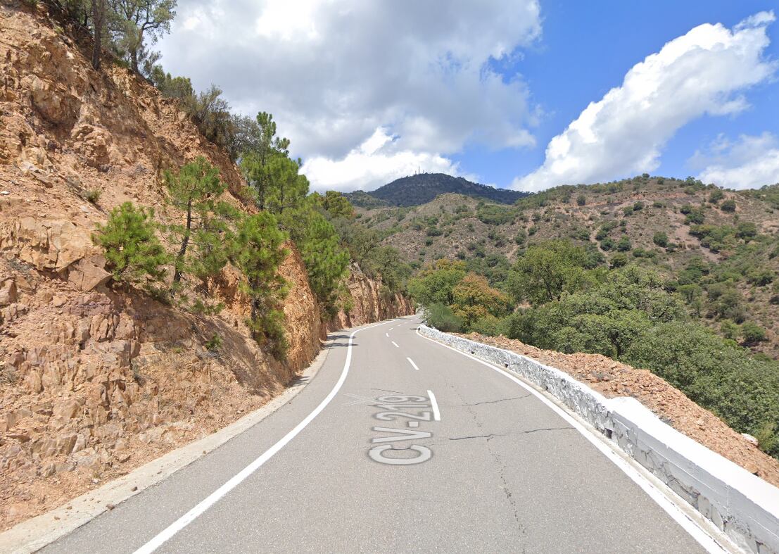 Cortada por desprendimientos la carretera CV-219 entre Chóvar y Eslida (Castellón)