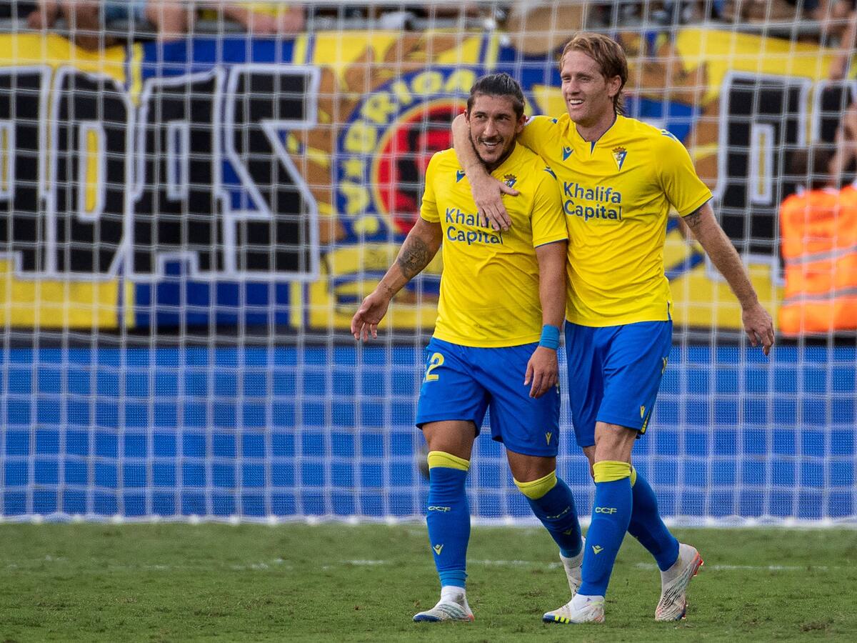 El Cádiz CF cierra dos nuevos amistosos