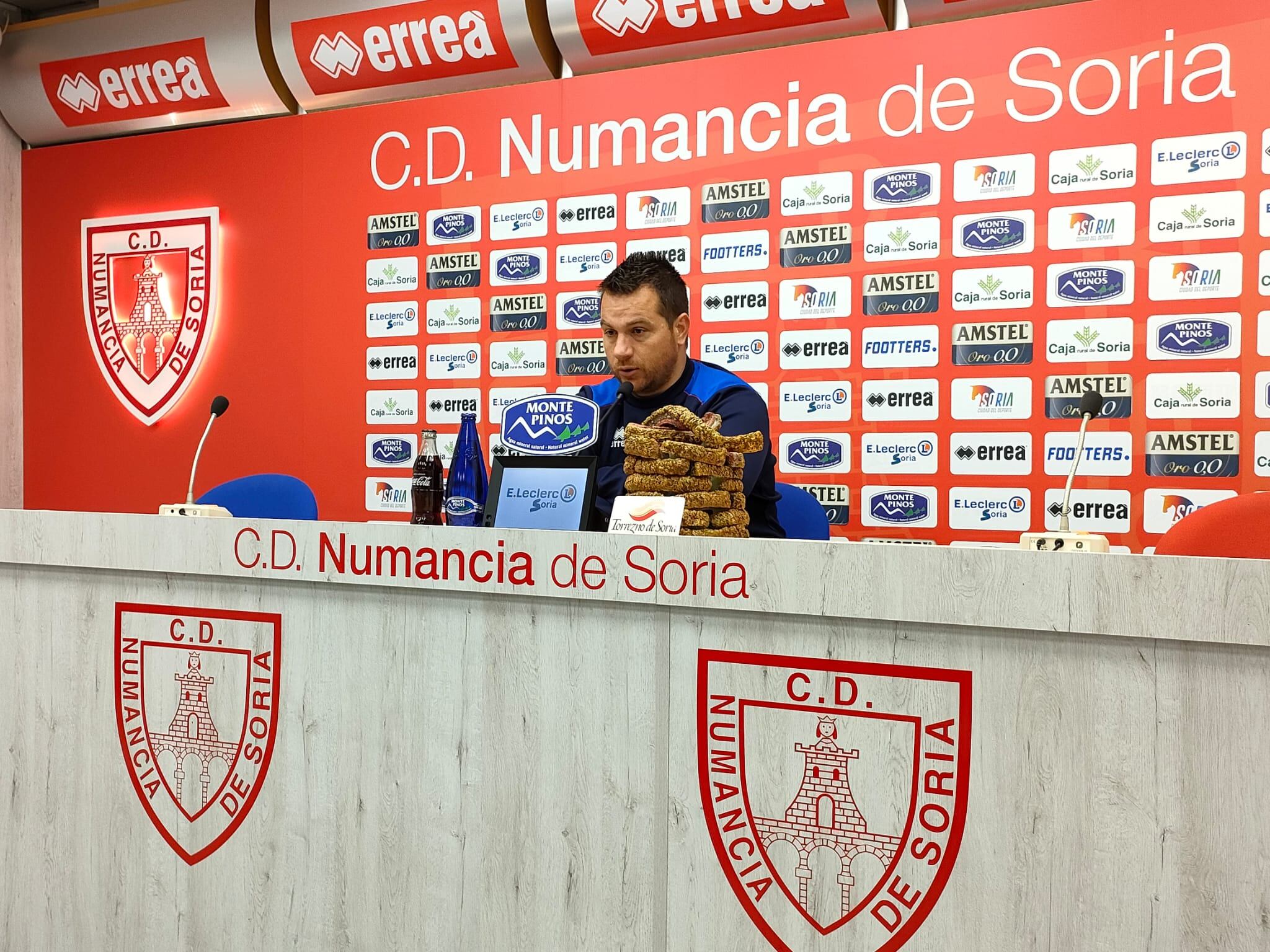 Diego Martínez, entrenador del Numancia, en rueda de prensa.