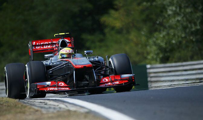 Hamilton rueda en Hungaroring