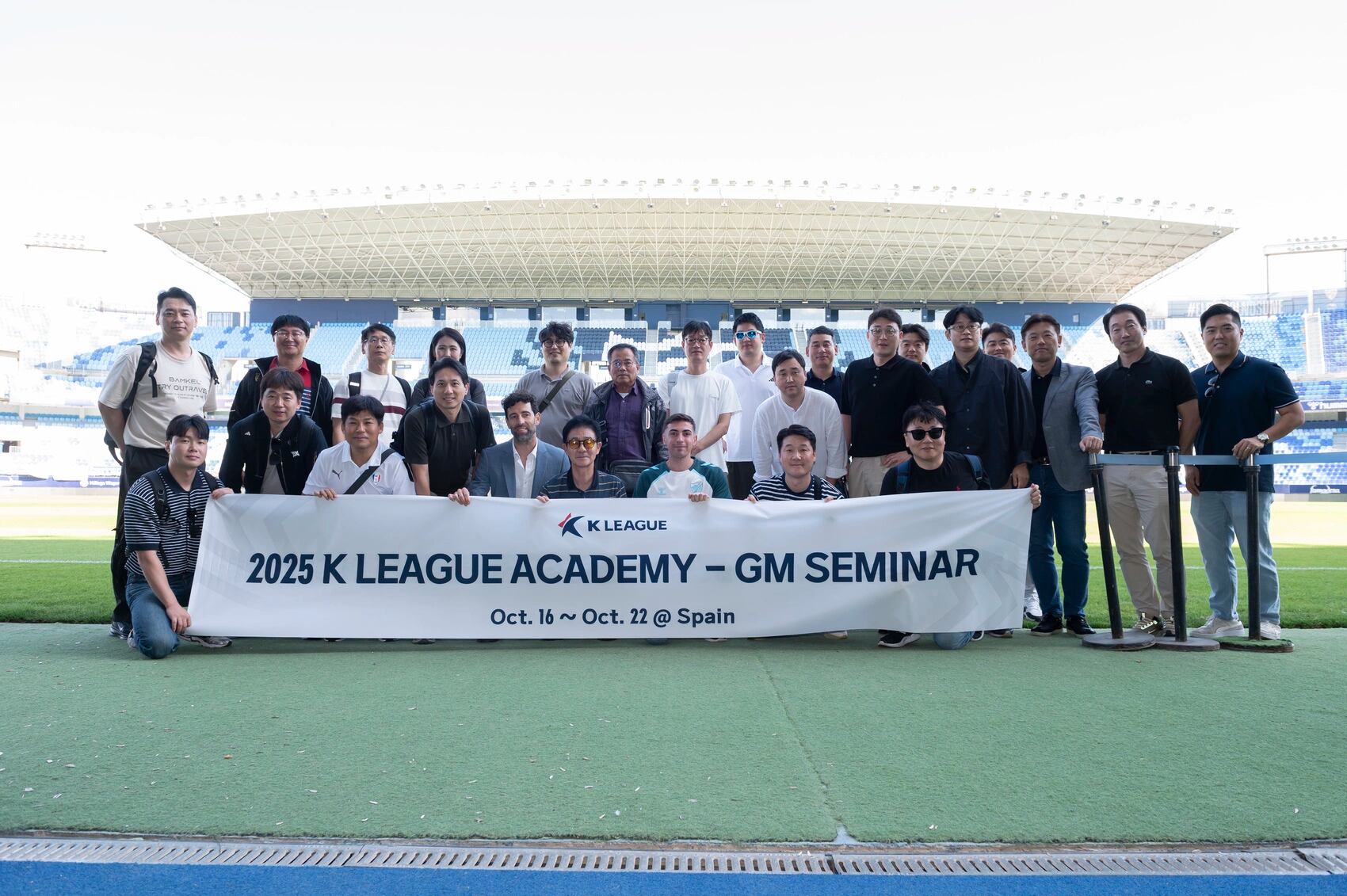 Una delegación de la K League compuesta por directores generales y responsables de negocio de 21 clubes estuvieron en La Rosaleda