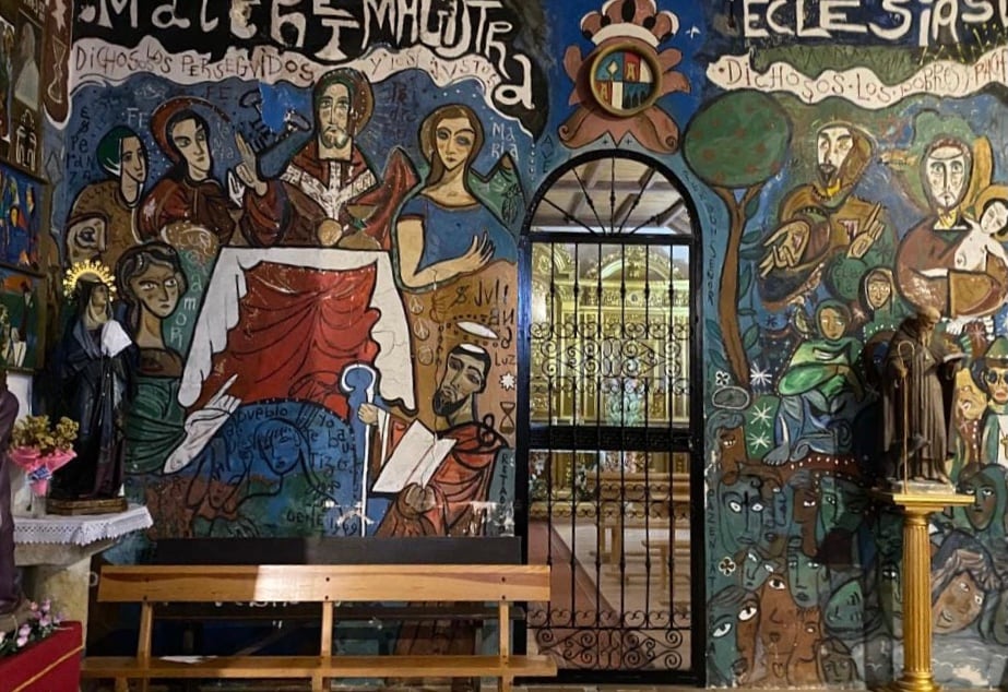 Pinturas realizadas al fresco por Carlos de la Rica en la iglesia de Santo Domingo de Silos de Carboneras de Guadazaón (Cuenca).