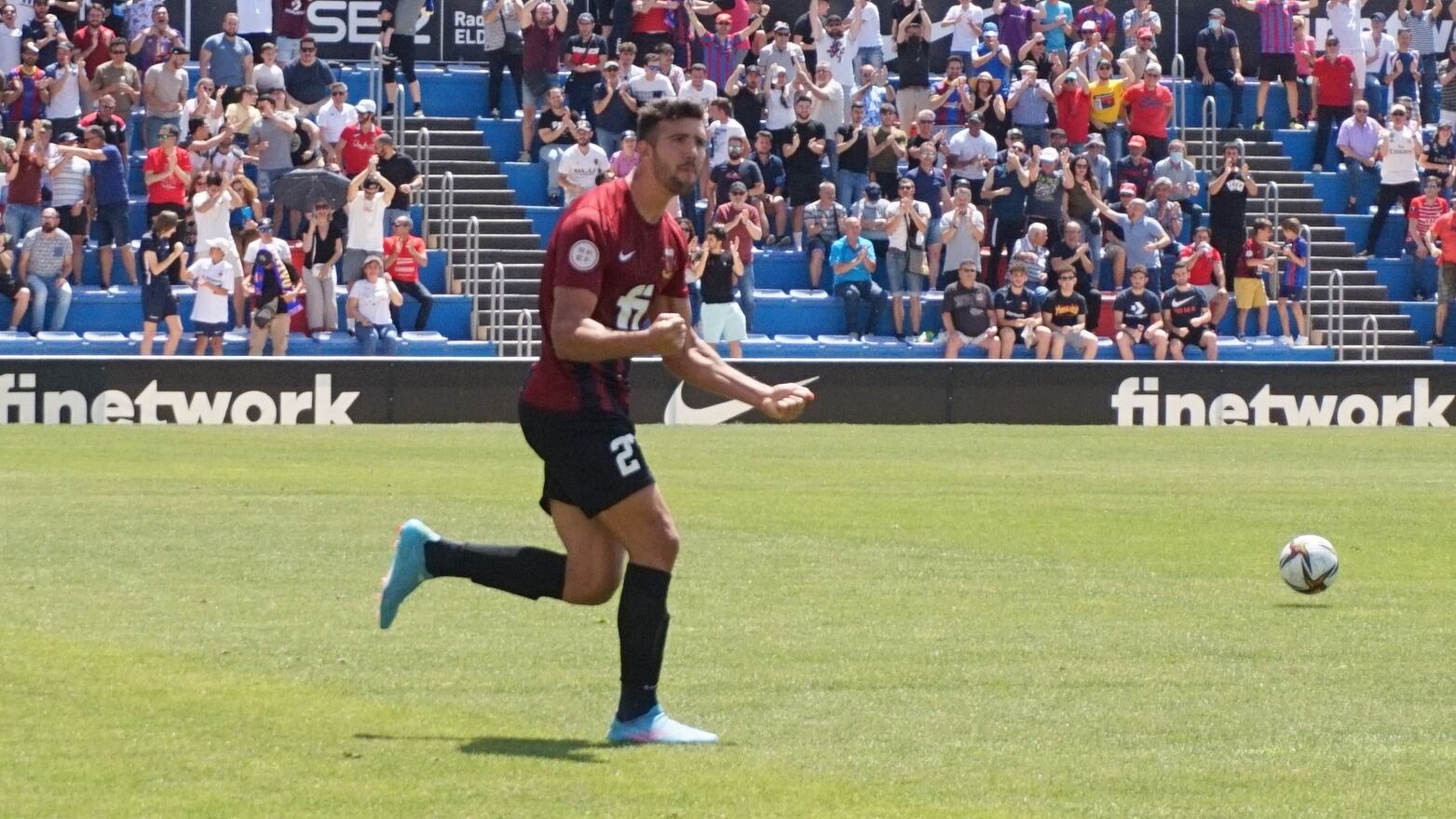 El Eldense pretende que Nacho Ramón siga creciendo