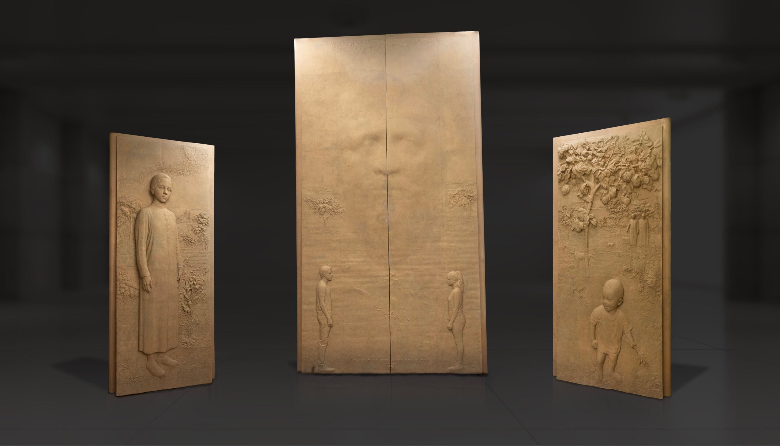 Imagen final de las puertas de Antonio López para la Catedral de Burgos