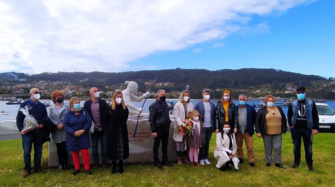 Teresa Portela ya tienen su escultura en Cangas