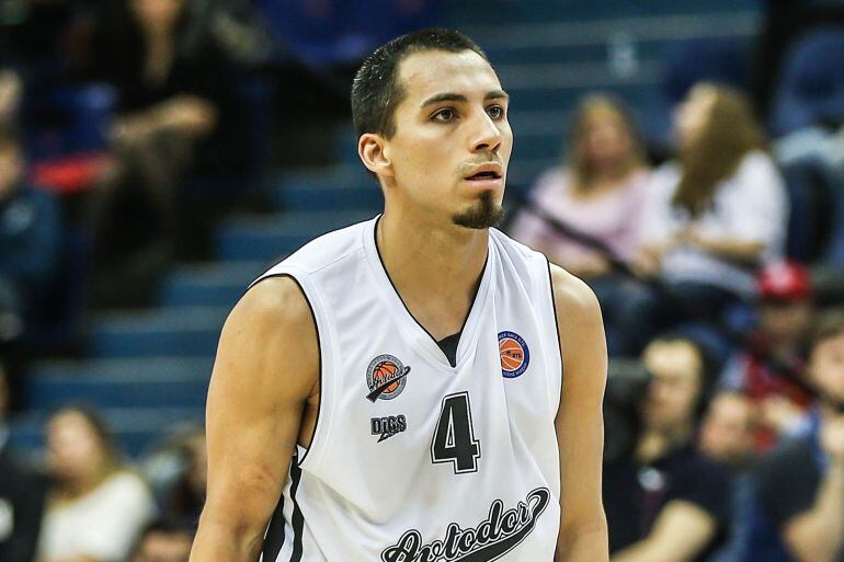 Paul Stoll durante su etapa en el baloncesto ruso en el Avtodor Saratov