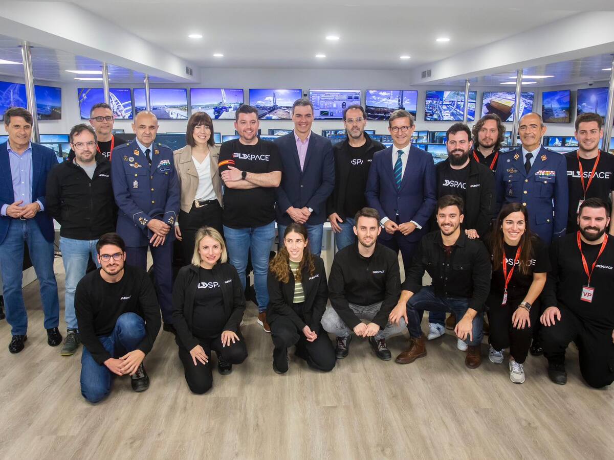 PLD Space presenta el cohete de vuelo MIURA 1 en su base de lanzamiento en Huelva