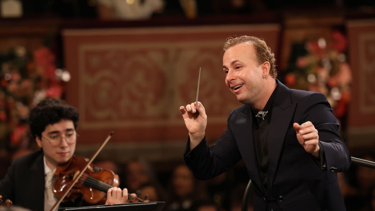 El canadiense Yannick Nézet-Séguin moderniza un enérgico y vibrante concierto de Año Nuevo en Viena dedicado a la paz