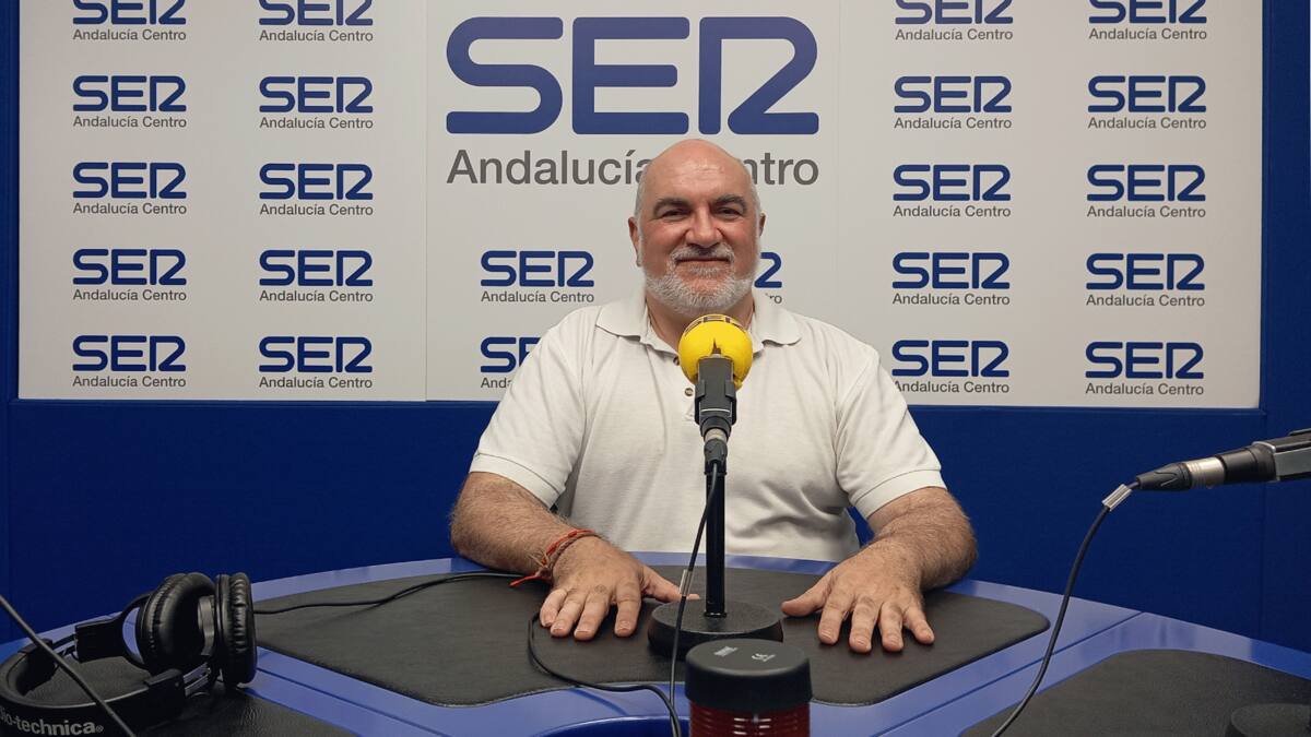 El economato social de Casas de Asís da servicio a 60 familias