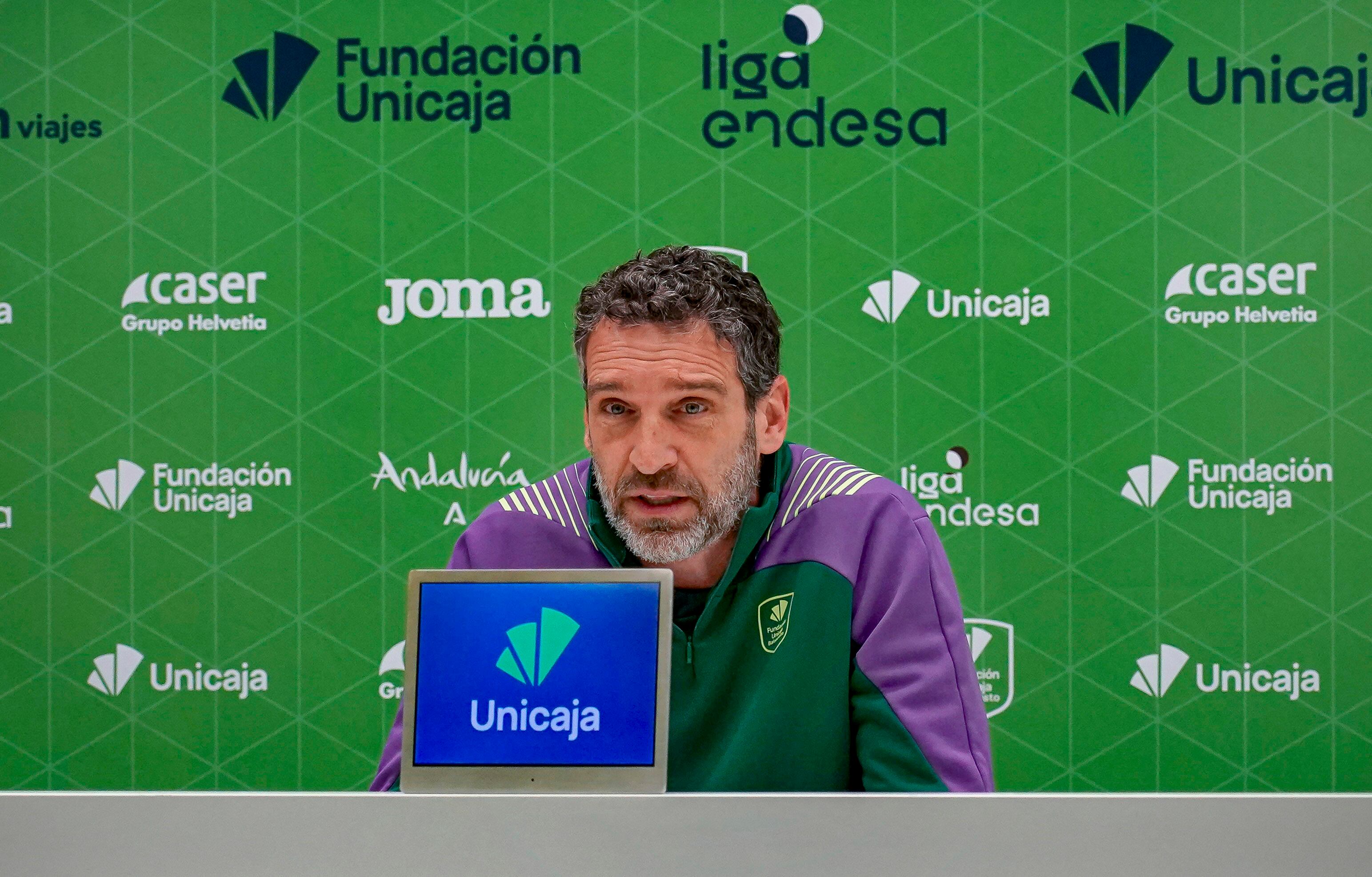 Ibon Navarro, en la sala de prensa del Martín Carpena