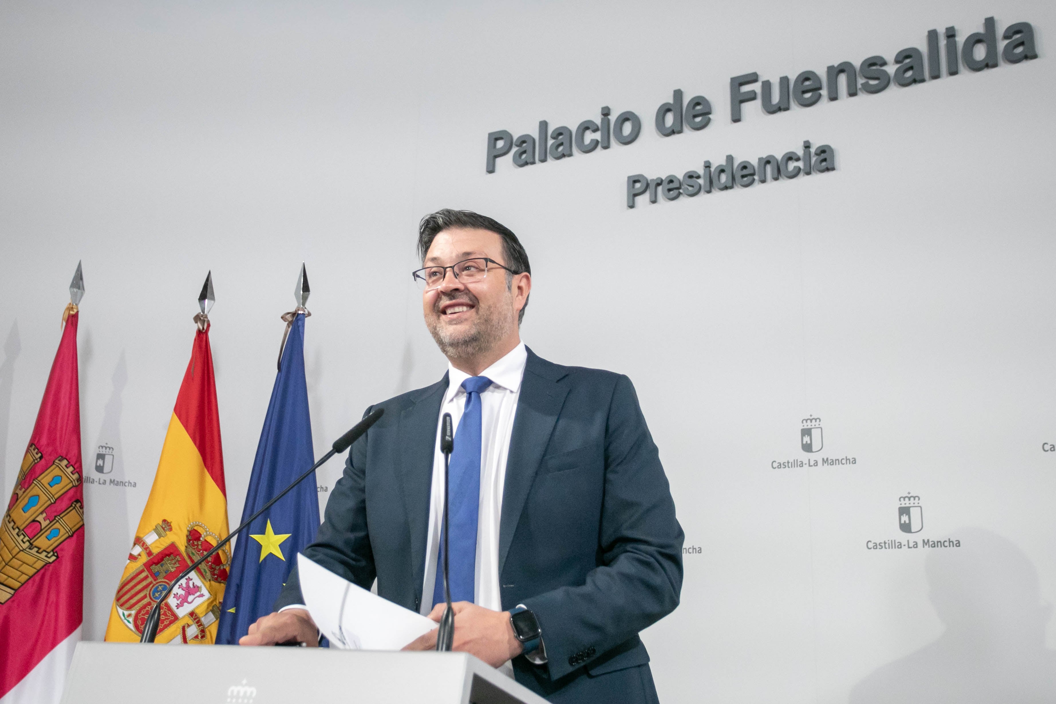 El consejero de Educación, Cultura y Deportes, Amador Pastor, comparece en rueda de prensa en el Palacio de Fuensalida, para dar cuenta de asuntos tratados en el Consejo de Gobierno relacionados con su departamento