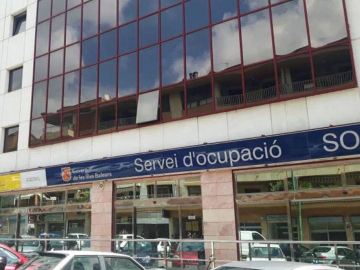 Desciende el número de parados de larga duración en Balears