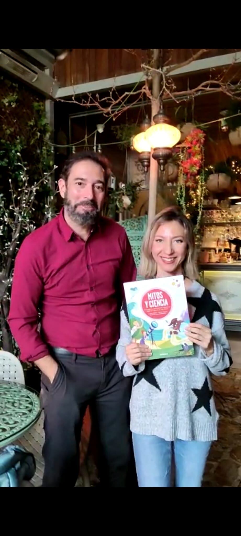 Blanca Torres y Pere Estupinyà, con su libro