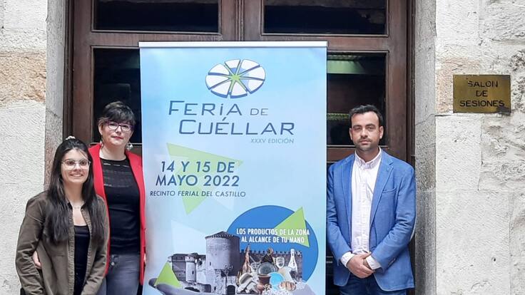 Carlos Fraile, alcalde de Cuéllar presenta la Feria Comarcal de Cuéllar junto a varias concejalas del Ayuntamiento