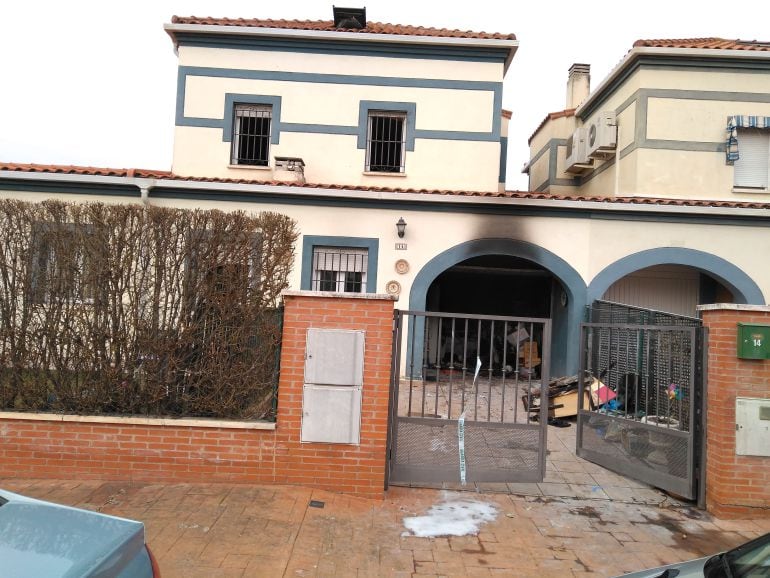 Vivienda incendiada en Cabanillas del Campo