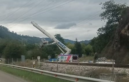 Muere un operario de grúa en un accidente laboral en Figaredo