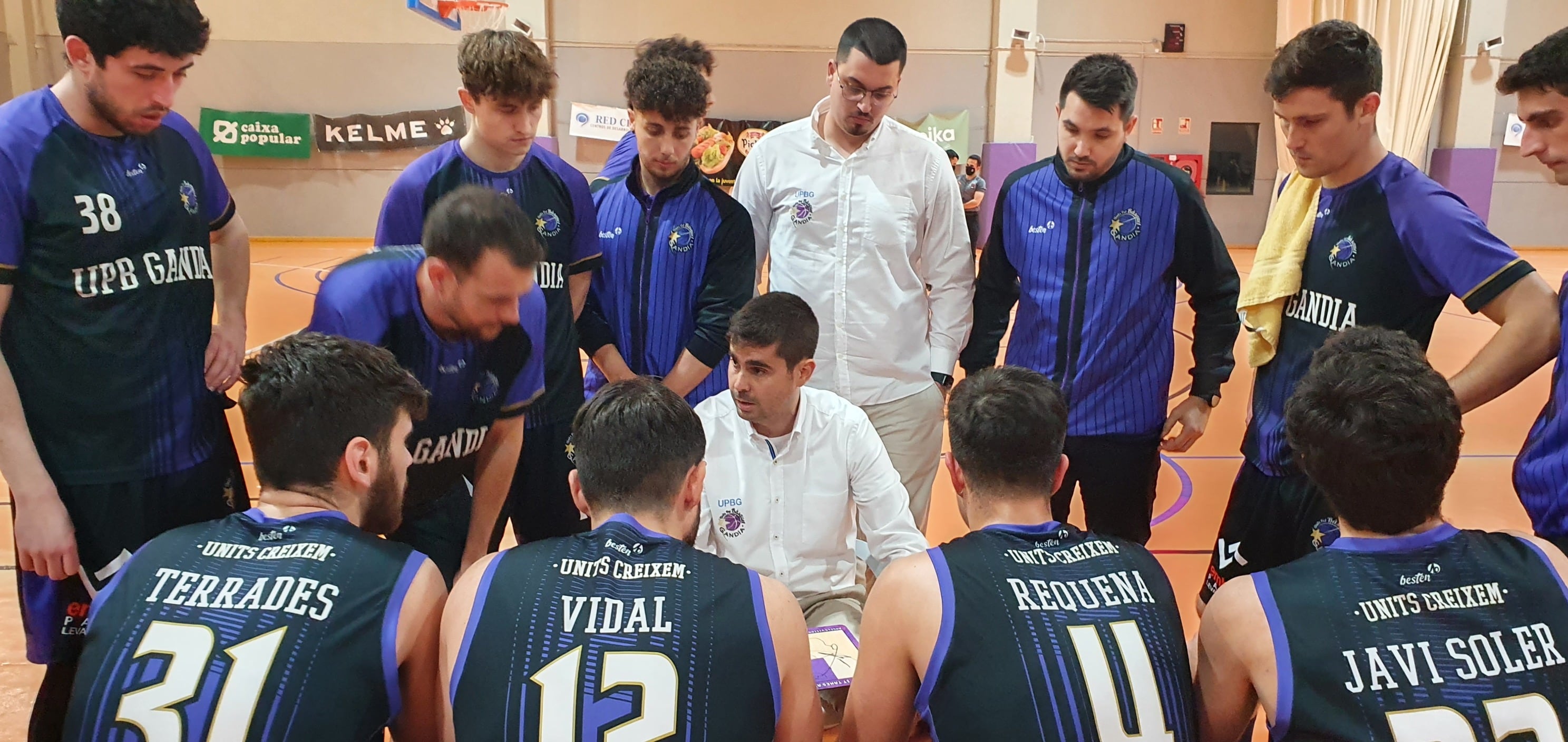 Tiempo muerto durante el partido contra el Picken Claret