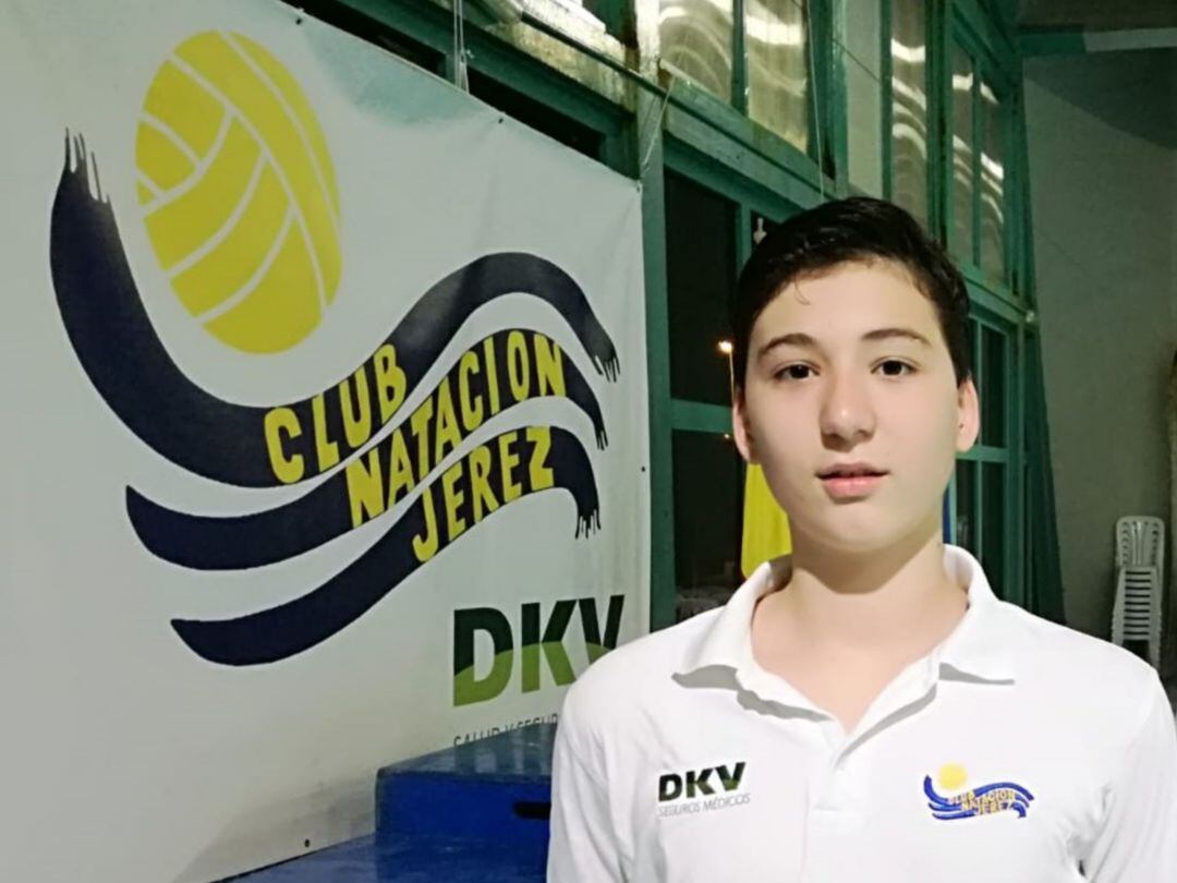 Jesús Tenorio, guardameta cadete de la selección española de waterpolo