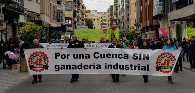 Manifestación en Cuenca contra las macrogranjas en noviembre de 2019.