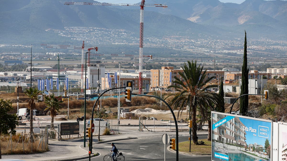 Comprar vivienda en Málaga ya exige casi el 60 % del salario familiar