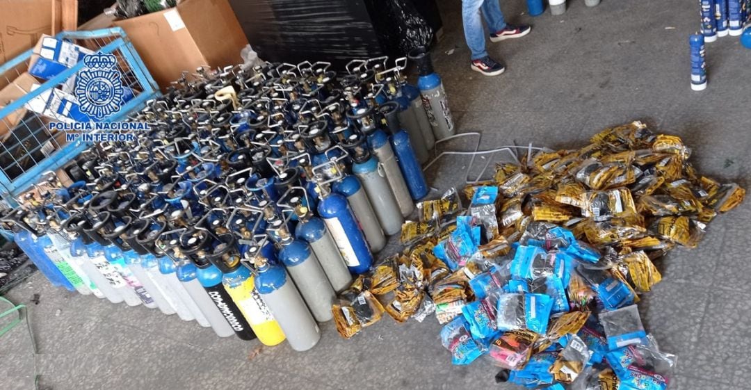 Las botellas de óxido nitroso se encontraban preparadas para ser distribuidas y consumidas en fiestas privadas de la costa 
 