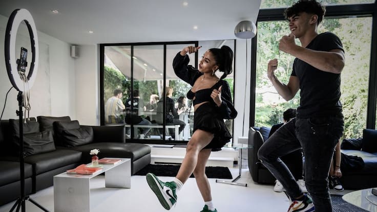 Tik Tok: la red social que ya no se dirige sólo a adolescentes