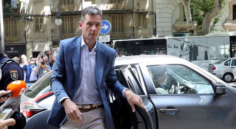 Iñaki Urdangarin a su llegada a la Audiencia de Palma.