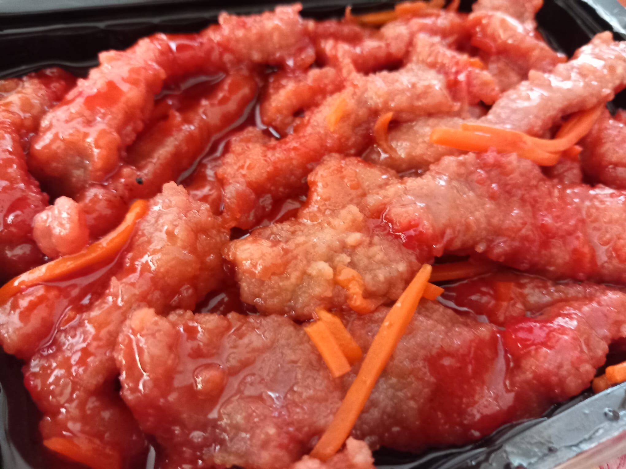 Ternera frita con glaseado picante