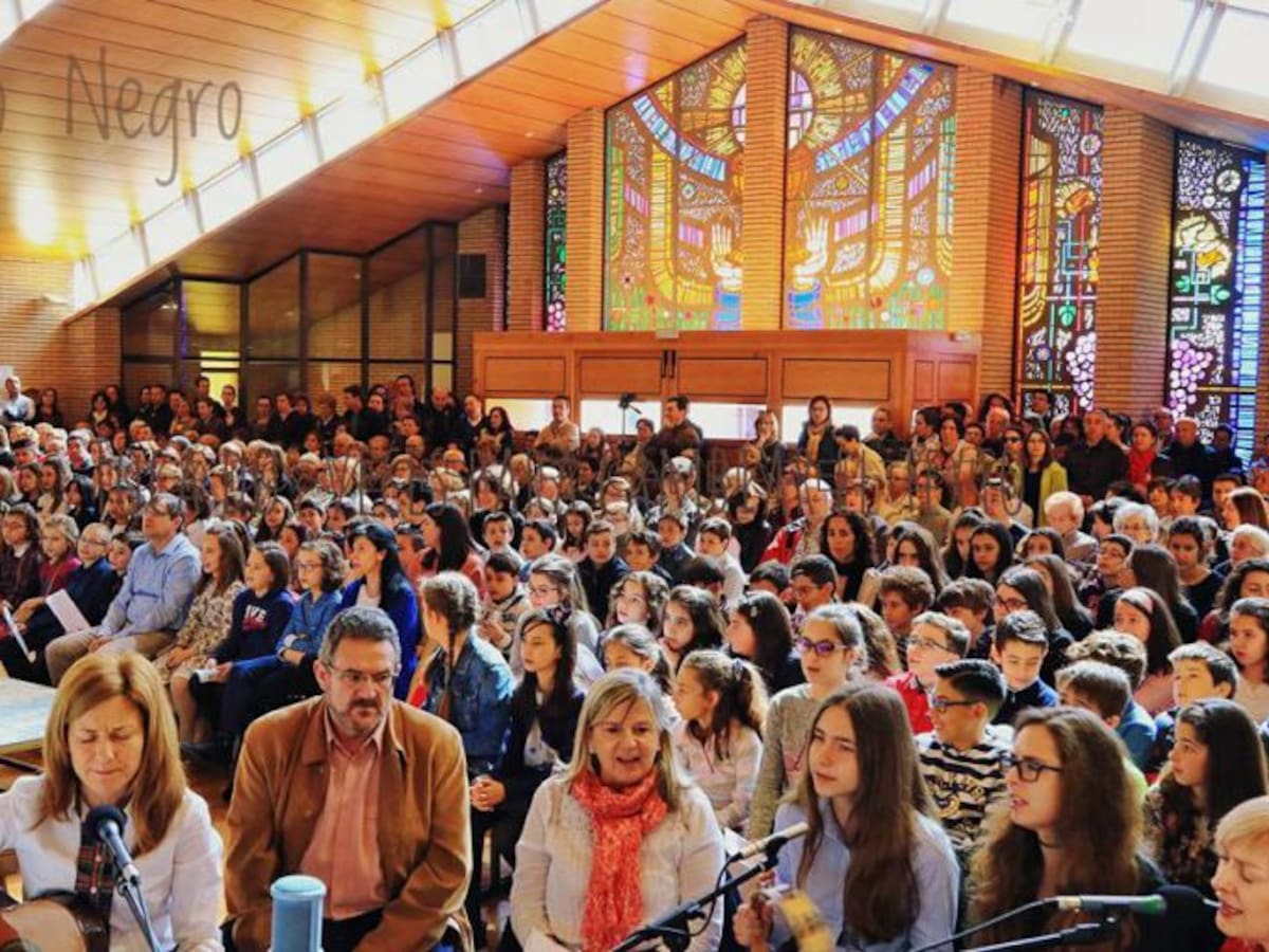 La parroquia de San Antonio hace barrio con el Día de la Comunidad