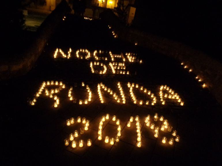 La actividad de ilimunación del casco histórico con velas durante la Noche de Ronda generó polémica municipal incluso antes de celebrarse