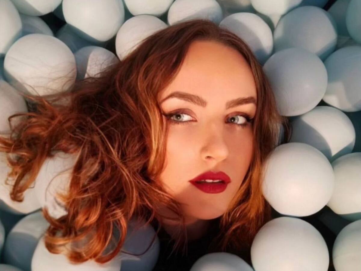 Cyl, cantante, música y compositora visita Ritmos Cercanos