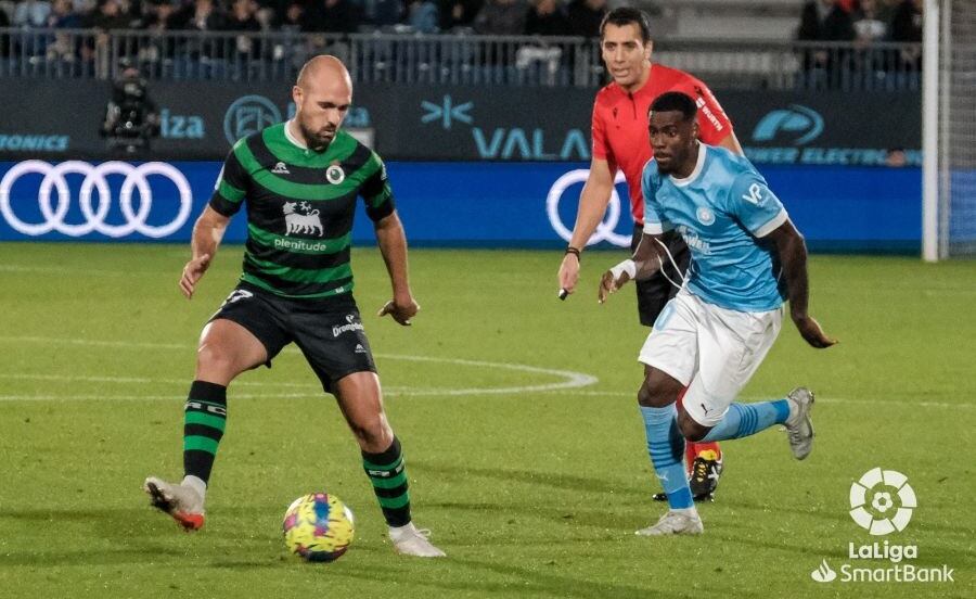 Unai Medina, durante el partido disputado en Can Mises