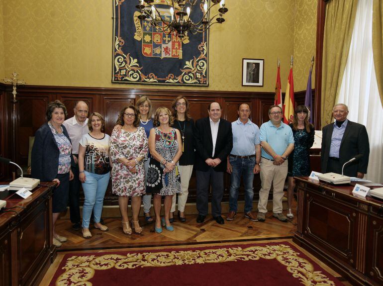 Firma de convenios sociales en Diputación