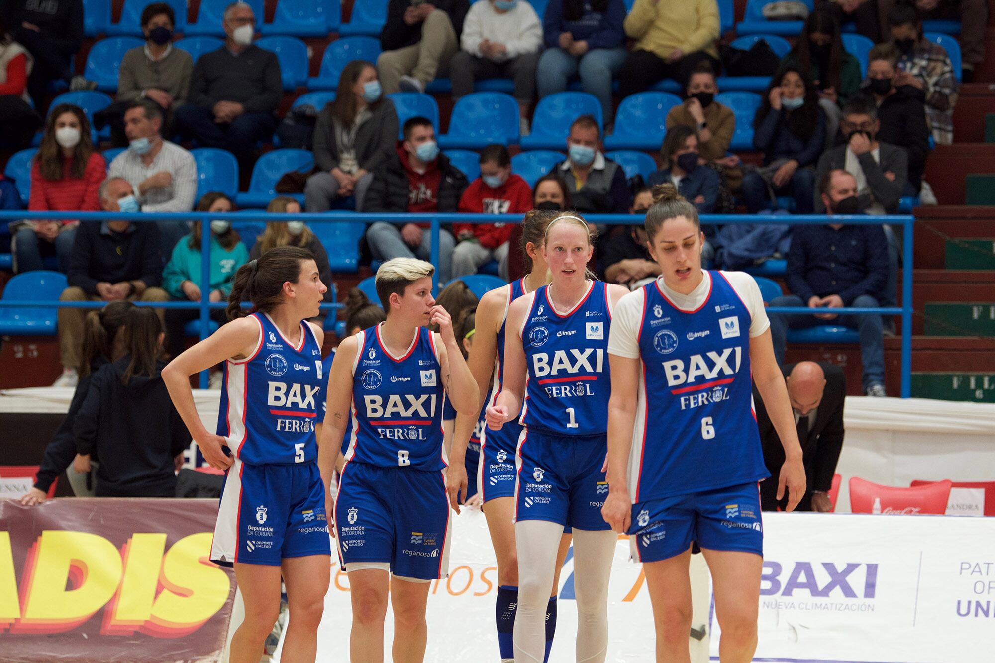 Imagen de las jugadoras disponibles este domingo en el equipo universitario