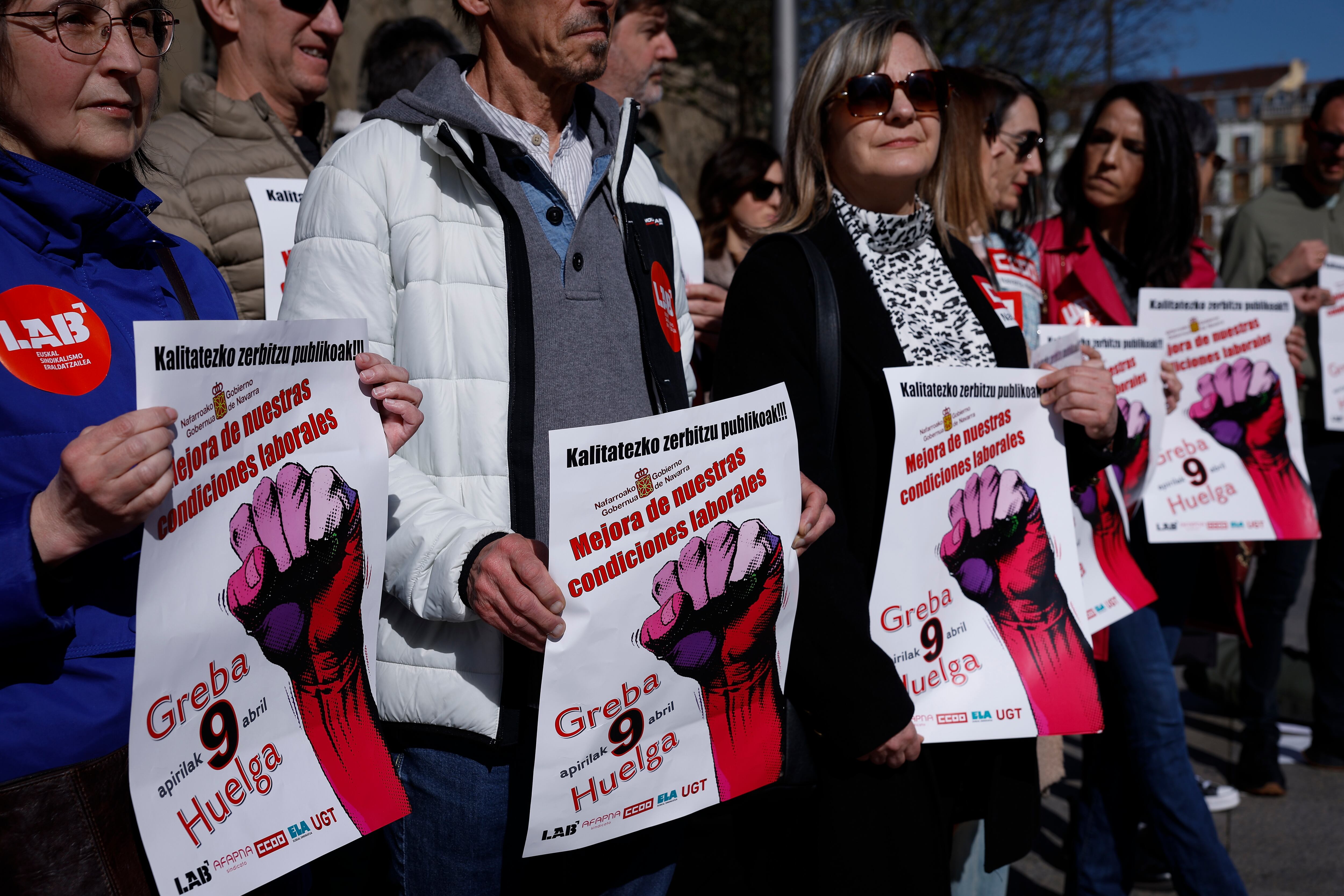 Los sindicatos ratifican la convocatoria de huelga para 30.000 funcionarios en Navarra