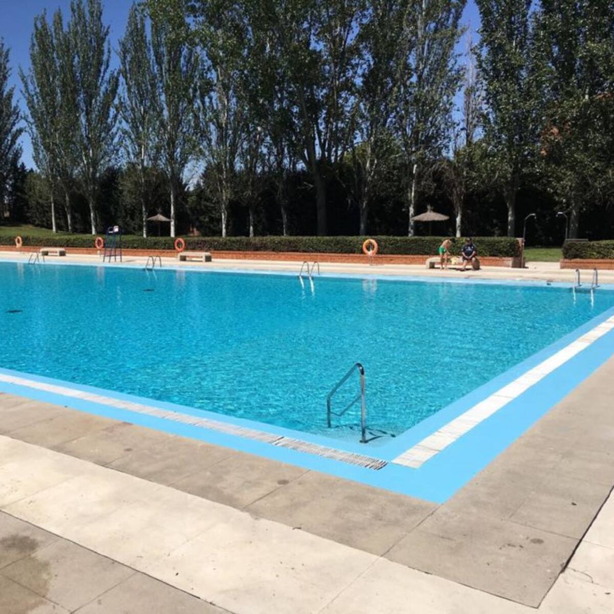 Humanes no abrirá su piscina municipal